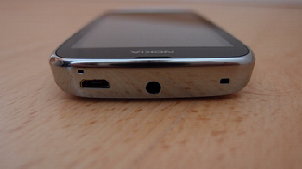 Nokia Lumia 710