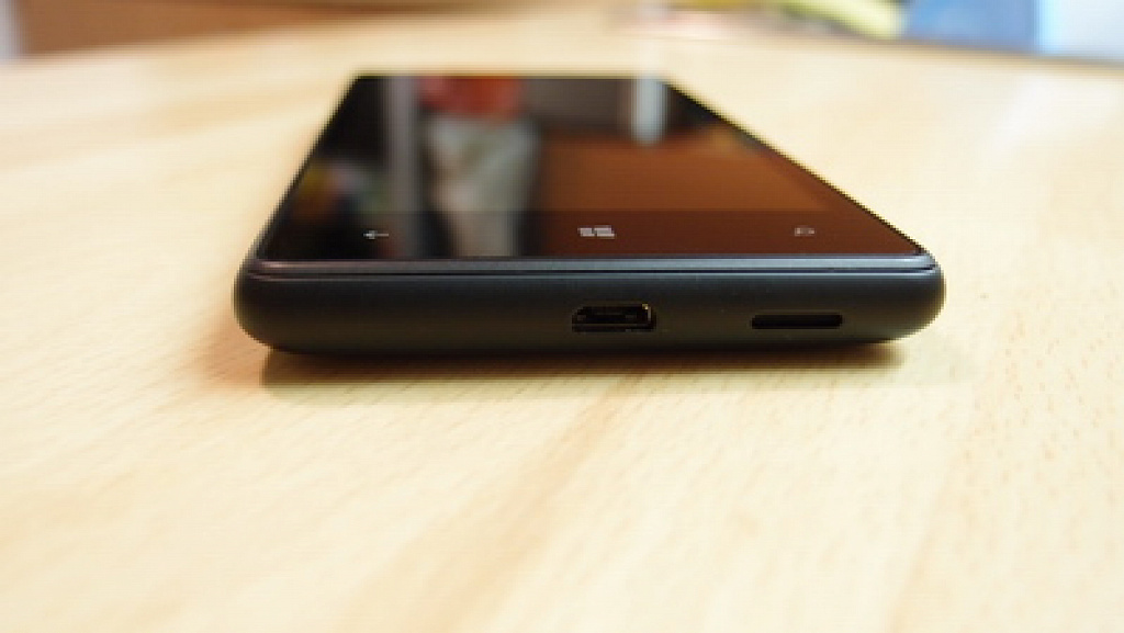 Nokia Lumia 820
