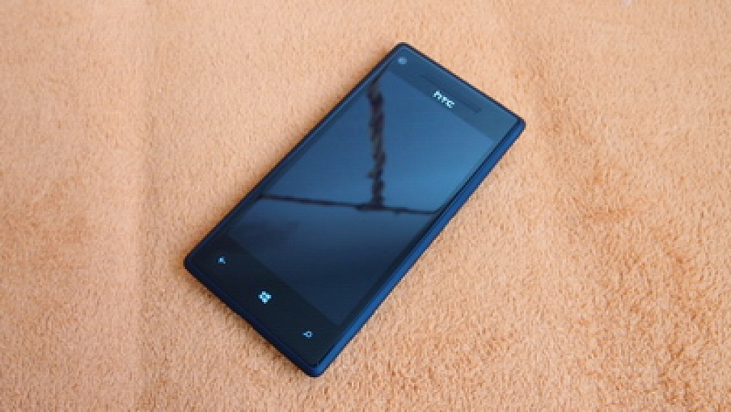 HTC 8X